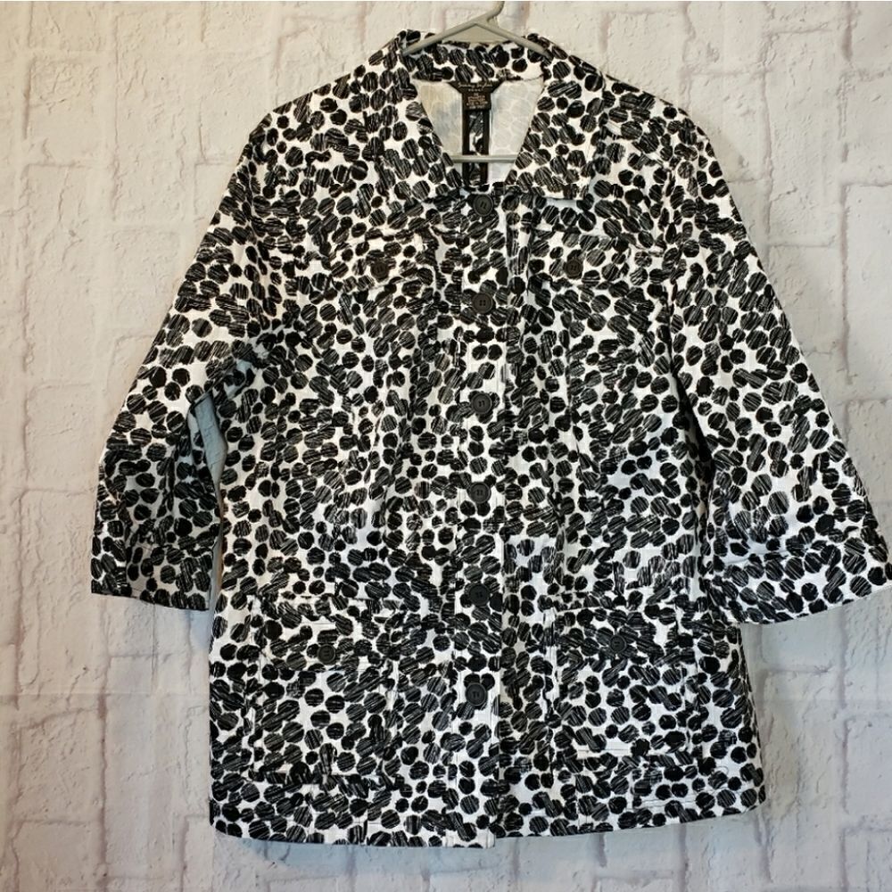 SUNNY TAYLOR 3/4 Sleeves Black & White Jacket